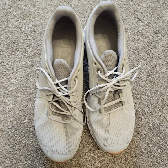 On Running Cloud shoe - Picture 2 of 6